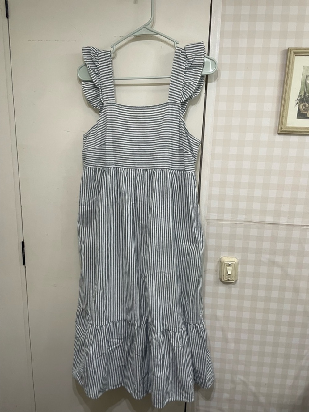 Universal Thread Blue and White Striped Midi Dress